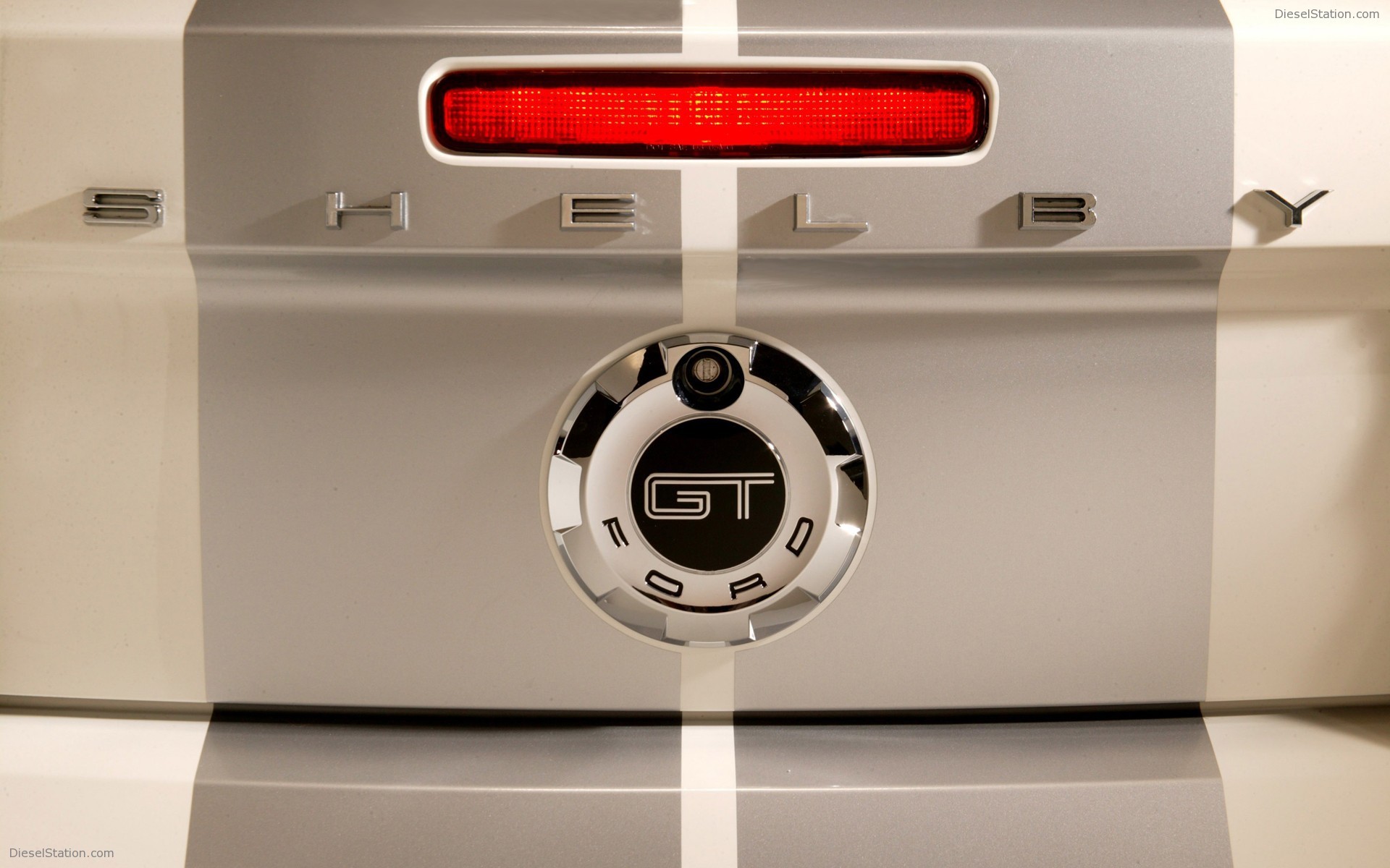 Ford Shelby GT